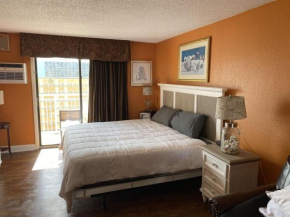 Ocean View King Suite! Perfect for 4 Guests! Sea Mist 50903